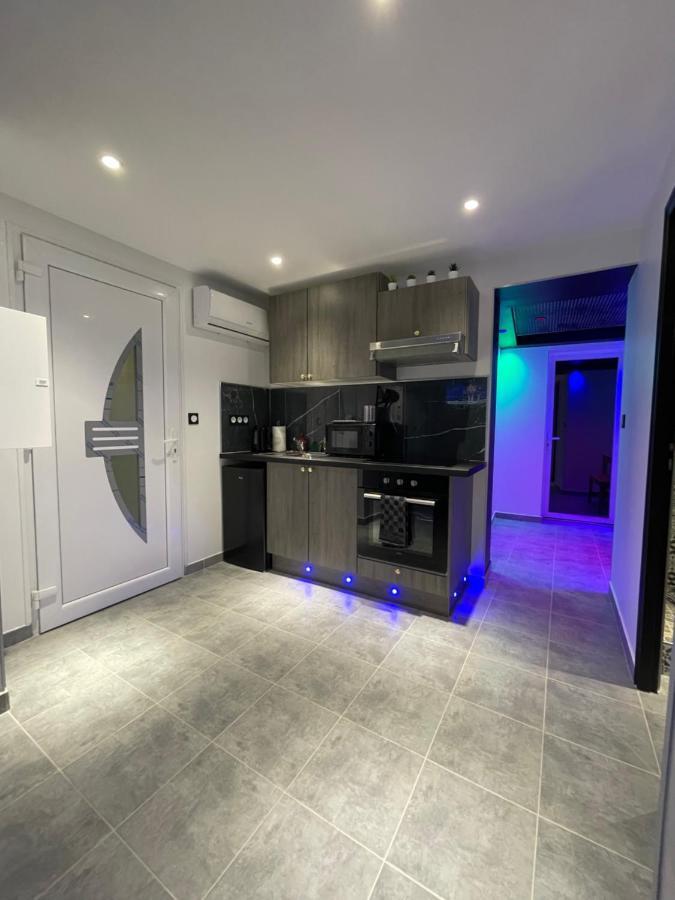 Belle Appartement Studieux Centre Ville Avignon Buitenkant foto